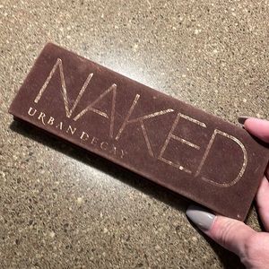 Urban Decay NAKED makeup palette